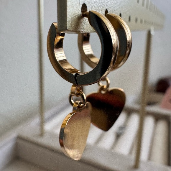 NEW Stainlees Steel Gold Heart Dangle Hoop Earrings - Picture 8 of 9